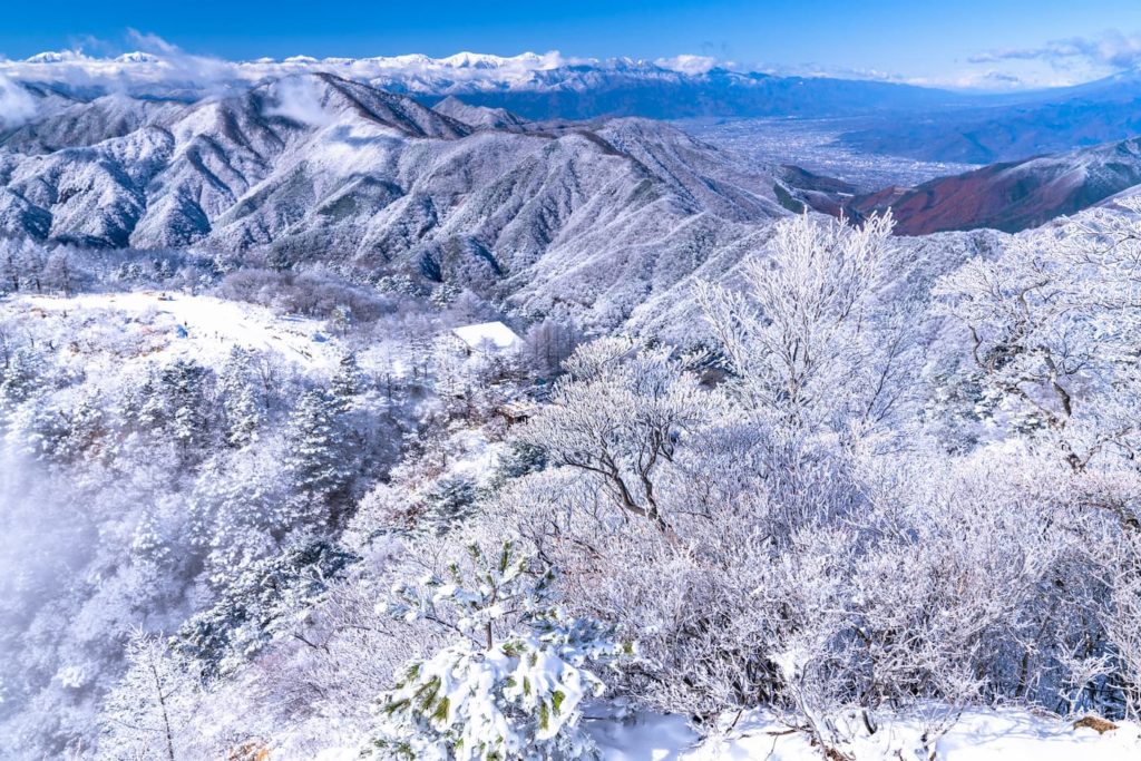 雪山登山 滋賀県最高峰「伊吹山」| 滋賀県