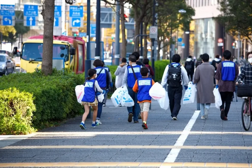 多摩市で行うスポーツ感覚のゴミ拾い、「海と日本PROJECT スポGOMI in 多摩」／東京