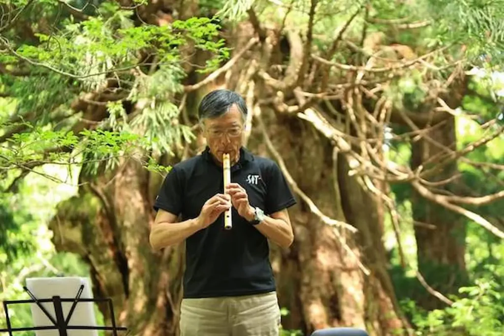 樹木のスペシャリスト 新潟大学名誉教授　崎尾先生と行く 神秘の大自然 原生林と杉巨木群トレッキング／新潟