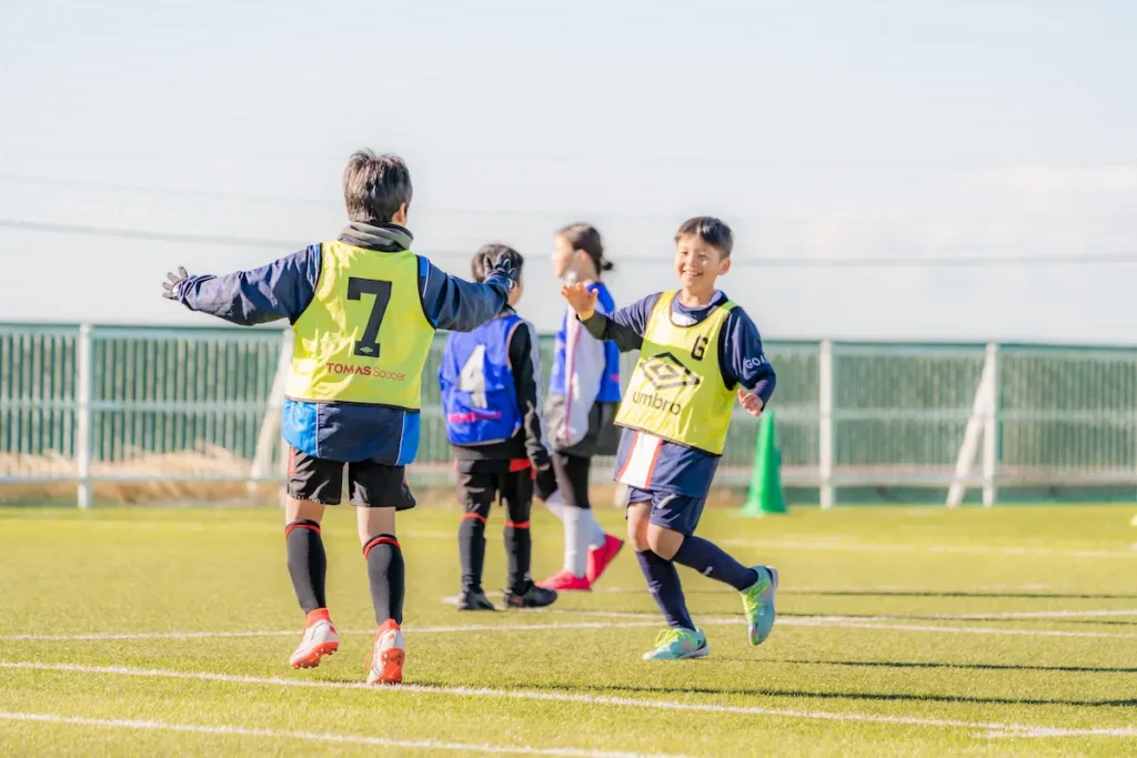 「TOMASサッカースクール」が春休みのサッカーキャンプを開催／千葉・神奈川